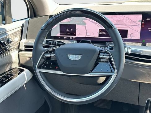 Used 2025 Cadillac Escalade IQ Sport 1 w/ LPO, ONYX Package AWD/4WD image 6
