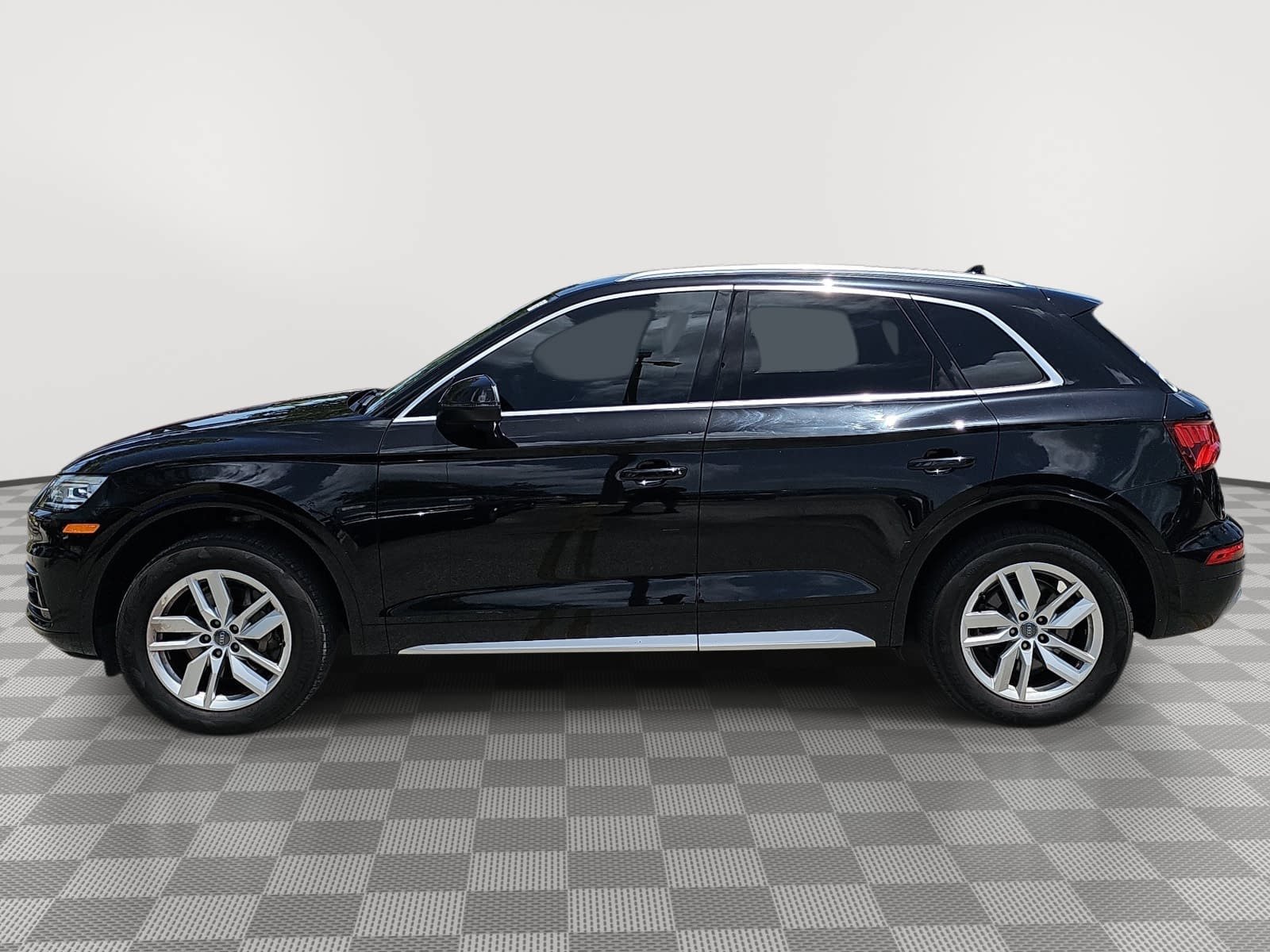 Used 2020 Audi Q5 2.0T Premium AWD/4WD image 5