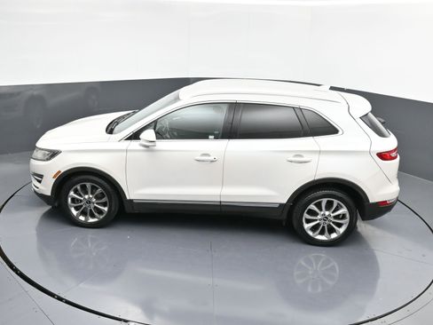 Used 2017 Lincoln MKC Select w/ Select Plus Package image 26