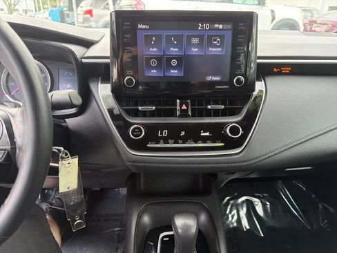 Used 2022 Toyota Corolla SE image 24