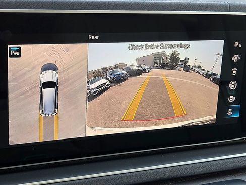 Used 2022 Mercedes-Benz GLS 450 4MATIC image 18