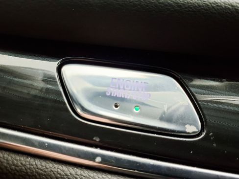 Used 2024 Buick Enclave Essence w/ Experience Buick Package FWD image 23