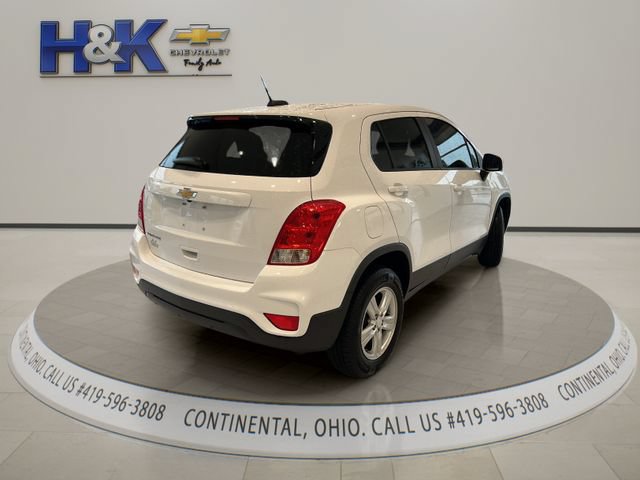 Used 2019 Chevrolet Trax LS w/ Fleet Convenience Package AWD/4WD image 6