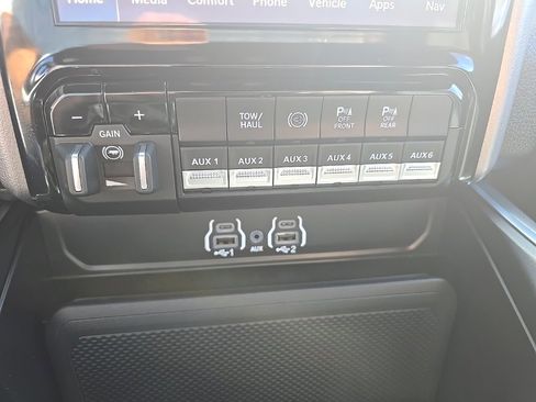 New 2026 RAM 3500 Big Horn image 38