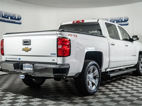 Used 2018 Chevrolet Silverado 1500 LT w/ LT Eassist Package image 11