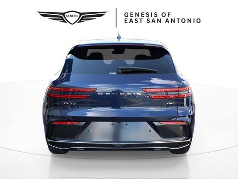 New 2026 Genesis GV70 2.5T image 6