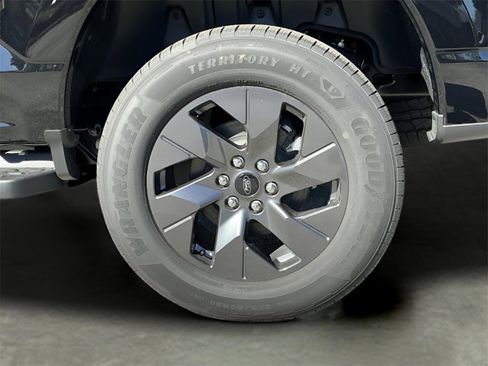 New 2025 Ford F150 Lightning Lariat image 60