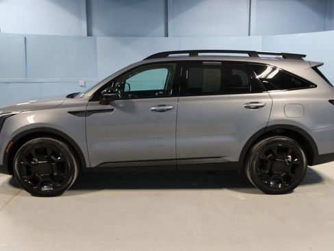 Used 2025 Kia Sorento SX AWD/4WD image 31