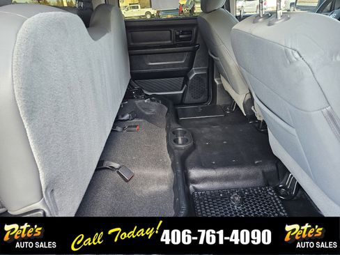 Used 2018 RAM 1500 4x4 Crew Cab w/ Protection Group image 15