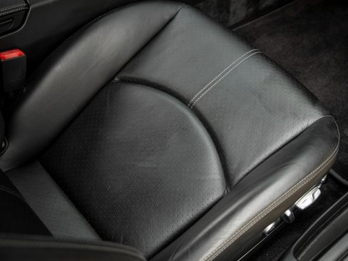 Used 2008 Porsche 911 Turbo image 38