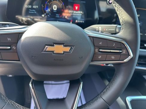 New 2026 Chevrolet Equinox LT image 30