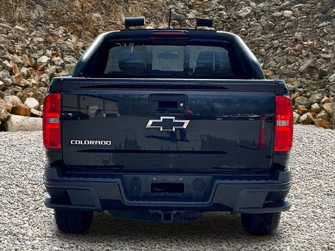 Used 2016 Chevrolet Colorado Z71 w/ LPO, Gearon Divider Package image 4