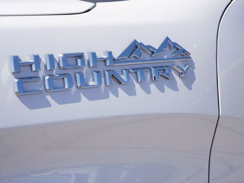 Certified 2021 Chevrolet Silverado 1500 High Country w/ Technology Package image 14