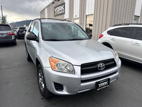 Used 2012 Toyota RAV4 FWD w/ Value Pkg image 1
