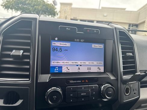 Used 2019 Ford F150 XLT w/ Equipment Group 302A Luxury RWD image 15
