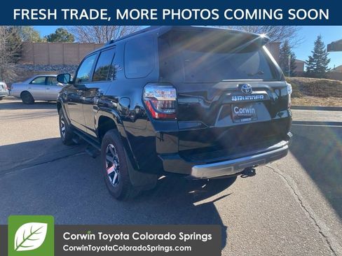 Used 2023 Toyota 4Runner TRD Off-Road Premium image 6