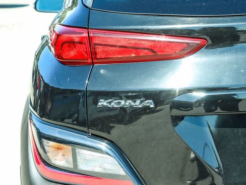 Used 2023 Hyundai Kona SEL FWD image 9