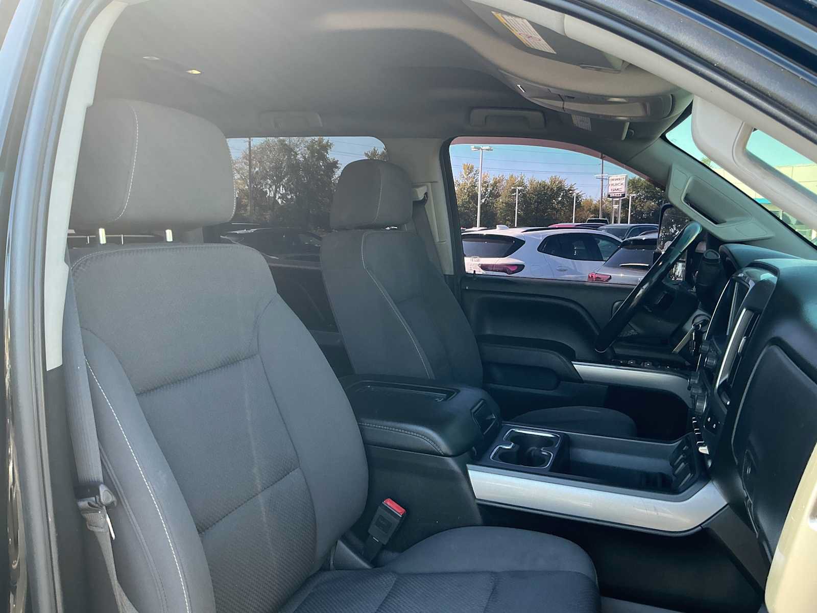Used 2019 Chevrolet Silverado 2500 LT w/ Midnight Edition AWD/4WD image 24