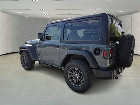 New 2026 Jeep Wrangler Sport AWD/4WD image 5