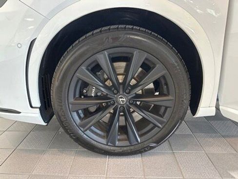 Used 2023 Lexus RX 500h F Sport w/ Accessory Package (2T) AWD/4WD image 35
