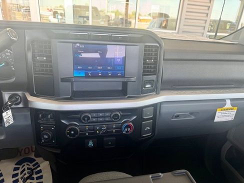 Used 2024 Ford F350 XLT w/ 360-Degree Camera Package image 9