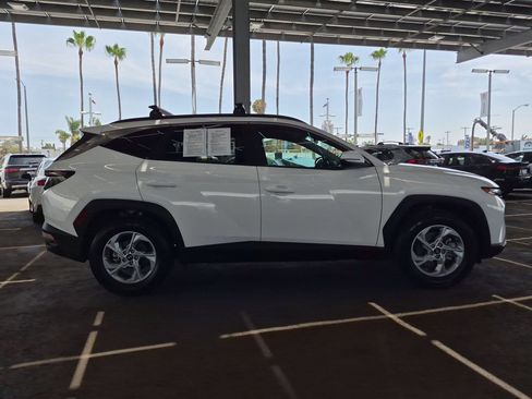 Used 2023 Hyundai Tucson SEL FWD image 5
