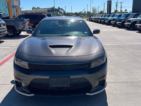 Used 2021 Chrysler Pacifica Touring w/ S Appearance Package image 4