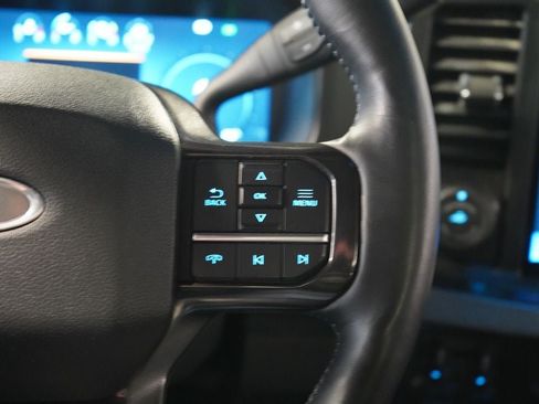 Certified 2025 Ford F250 Platinum AWD/4WD image 12