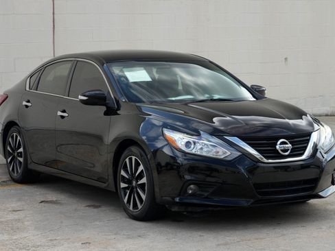 Used 2018 Nissan Altima 2.5 SL FWD image 45