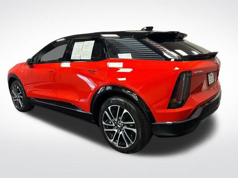 Certified 2026 Cadillac Optiq Sport 1 RWD image 3