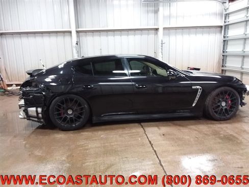 Used 2013 Porsche Panamera 4 image 6