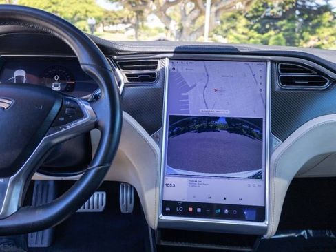 Used 2012 Tesla Model S Signature Performance image 40