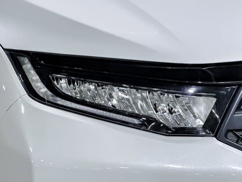 Used 2025 Honda Odyssey Sport-L image 10