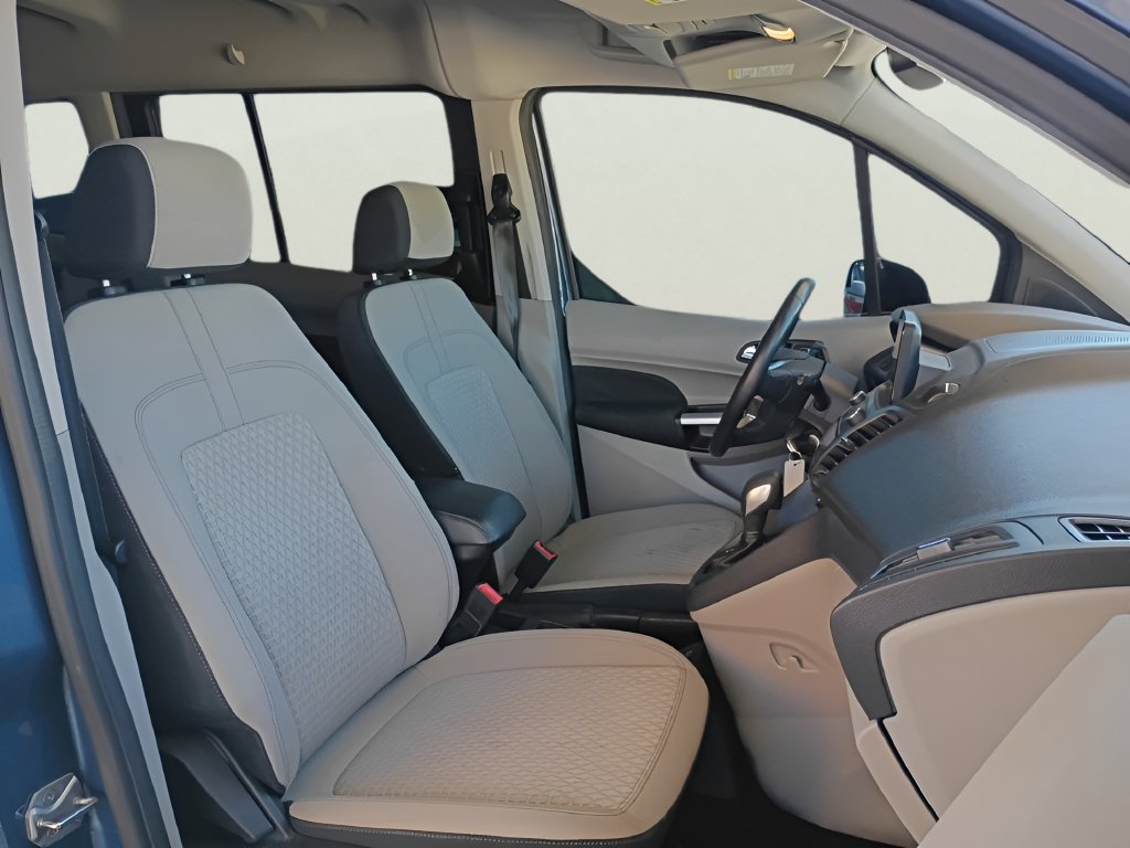 Used 2021 Ford Transit Connect XLT FWD image 26