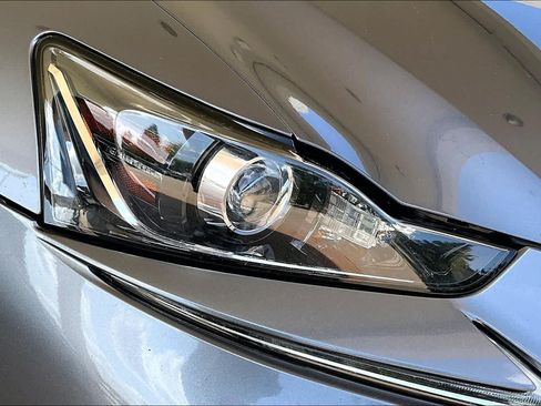 Used 2018 Lexus IS 300 F Sport w/ F Sport Package RWD image 26