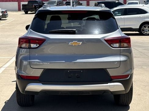 Used 2025 Chevrolet TrailBlazer LT FWD image 5