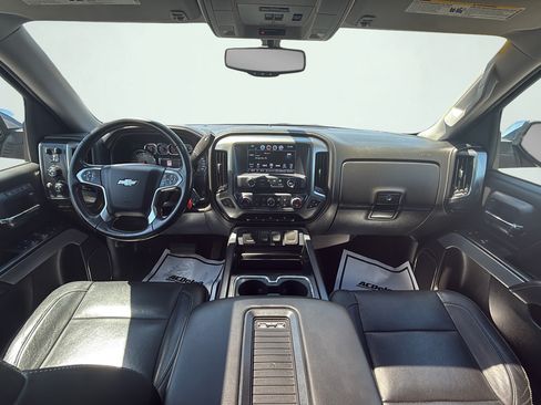 Used 2018 Chevrolet Silverado 1500 LTZ Z71 w/ Centennial Edition AWD/4WD image 40