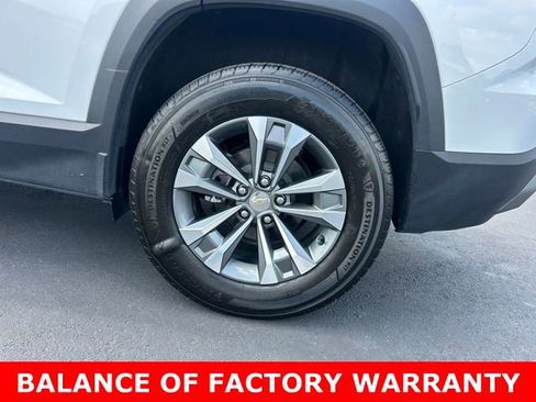 Used 2025 Chevrolet Equinox LT image 10