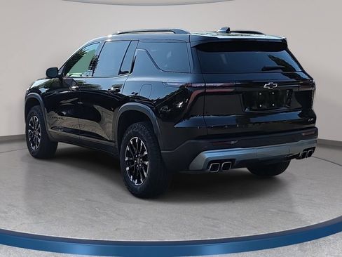 Used 2025 Chevrolet Traverse Z71 w/ Driver Confidence Package AWD/4WD image 8
