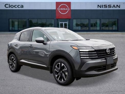 New 2026 Nissan Kicks SV w/ SV Premium Package image 5