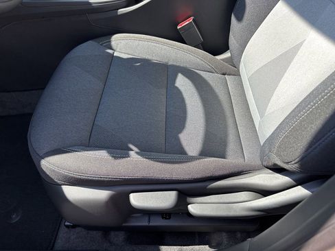 New 2026 Chevrolet Trax LS w/ LS Convenience Package FWD image 16