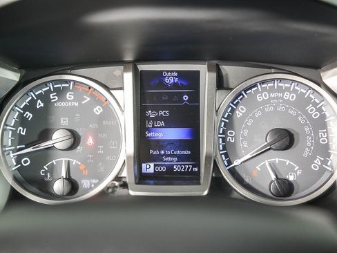 Used 2022 Toyota Tacoma SR5 image 22