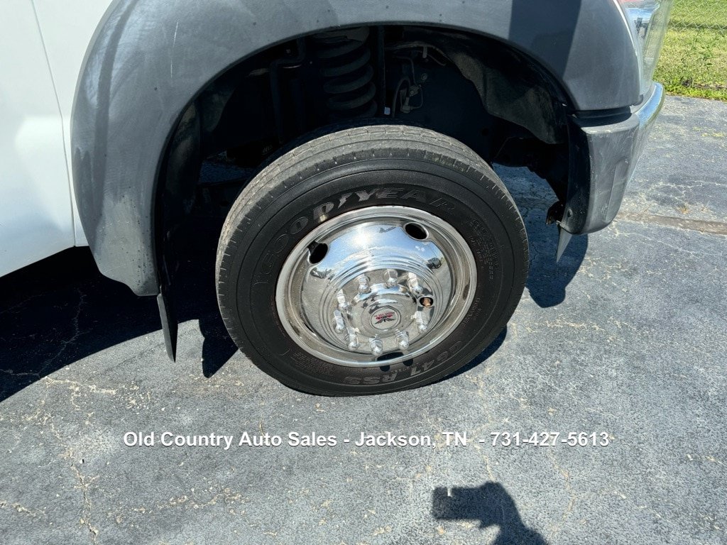 Used 2012 Ford F550 2WD Regular Cab Super Duty w/ Payload Upgrade Pkg image 17