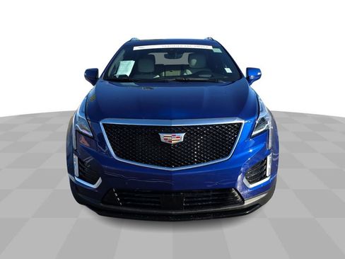Certified 2023 Cadillac XT5 Sportv w/ Technology Package image 3