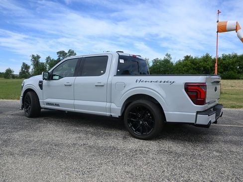 New 2026 Ford F150 Lariat w/ Equipment Group 502A High AWD/4WD image 9