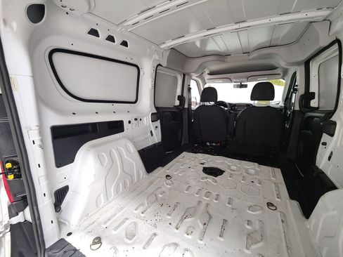 Used 2021 RAM ProMaster City Tradesman image 10