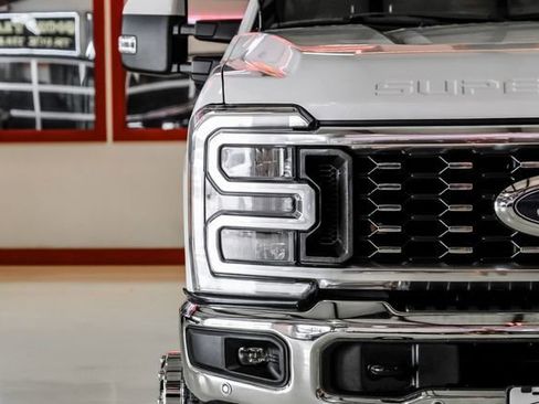 Used 2023 Ford F350 Lariat w/ Lariat Ultimate Package AWD/4WD image 54