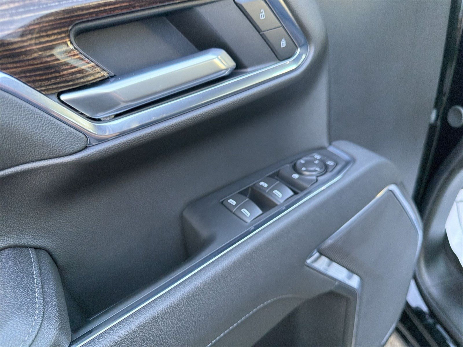 Used 2026 GMC Sierra 1500 Elevation AWD/4WD image 14