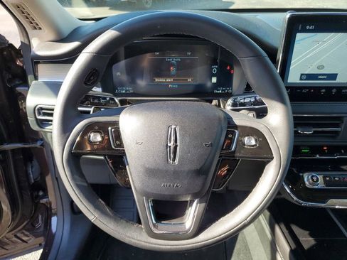 Used 2023 Lincoln Corsair FWD image 17