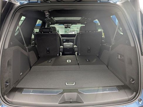 New 2026 Cadillac Escalade Luxury w/ Touring Package image 27